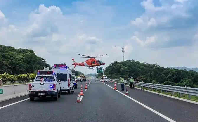 友好区高速公路汽车救援案例